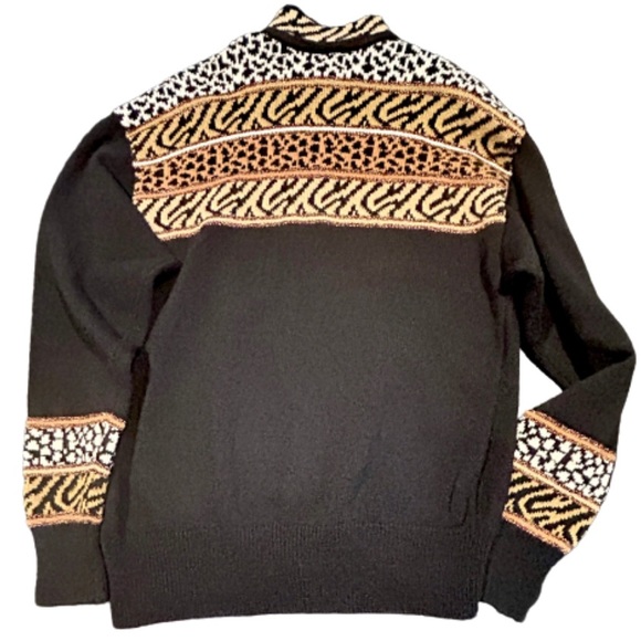 Antonella Preve Sweater Full Zip Animal Print Removable Zipper Pull - Picture 5 of 9